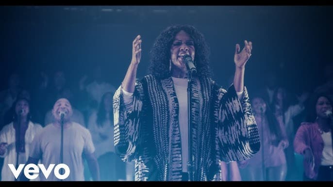 CeCe Winans – We Pray