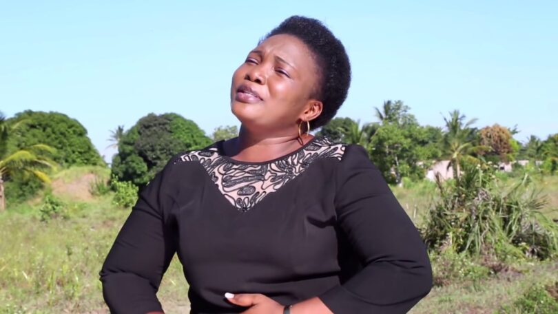 Martha Mwaipaja - Nifundishe Kunyamaza