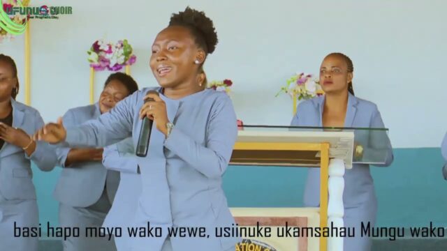 Ufunuo Choir - Usisahau