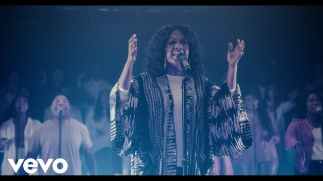 CeCe Winans - We Pray